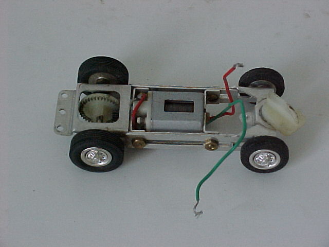 Bottom of chassis, from side